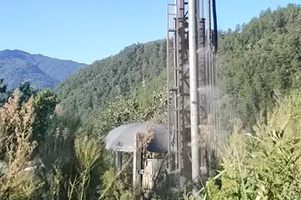  湖北襄陽周總現場測水反饋：使用普奇S150找水儀，定點3號水源噴涌而出
